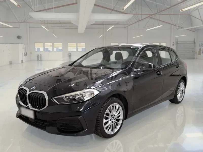 BMW 1 Series 120d Advantage 2023