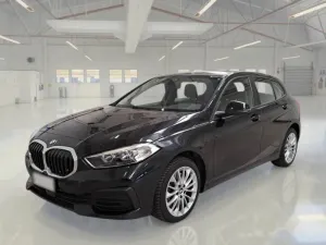 BMW 1 Series 120d Advantage 2023