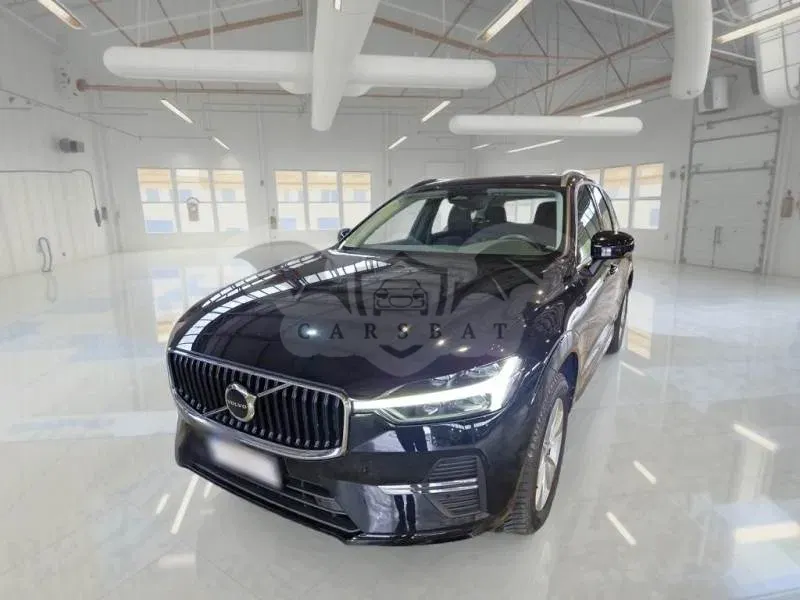 Volvo XC60 B4 Core 2024