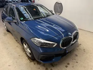 BMW 1 Series 118d Advantage 2023