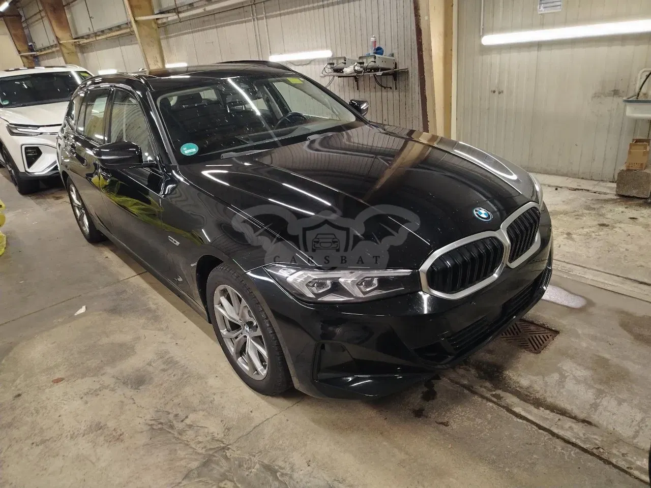 BMW 3 Series Touring 320e 2023