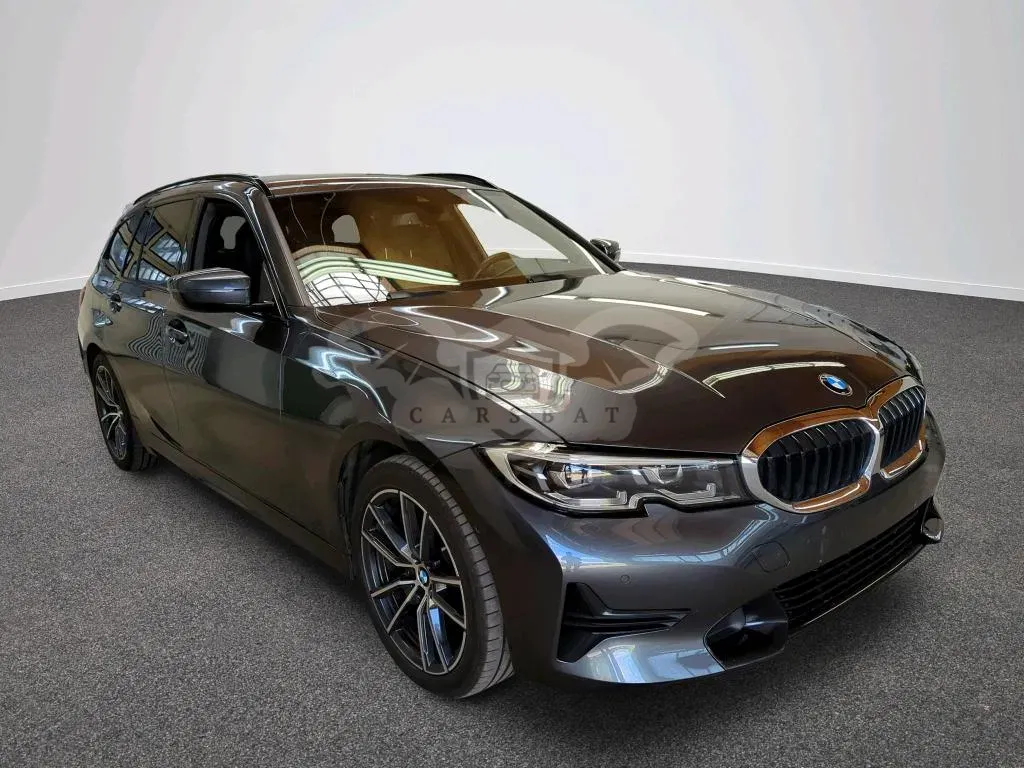 BMW 3 Series Touring 318d Sport Line 2022