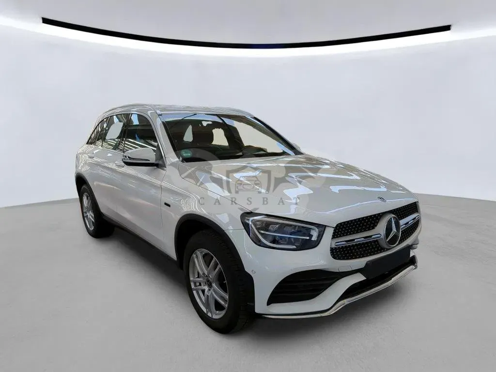 Mercedes-Benz GLC 300de 2021