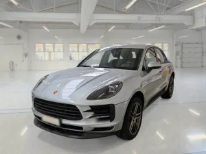 Porsche Macan 2.0 2021
