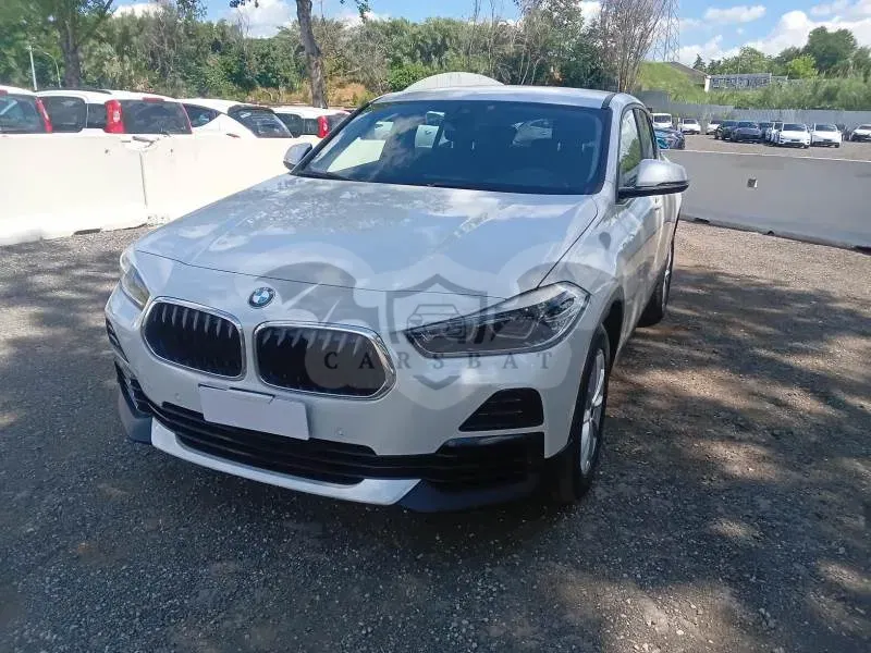 BMW X2 18d Business 2022