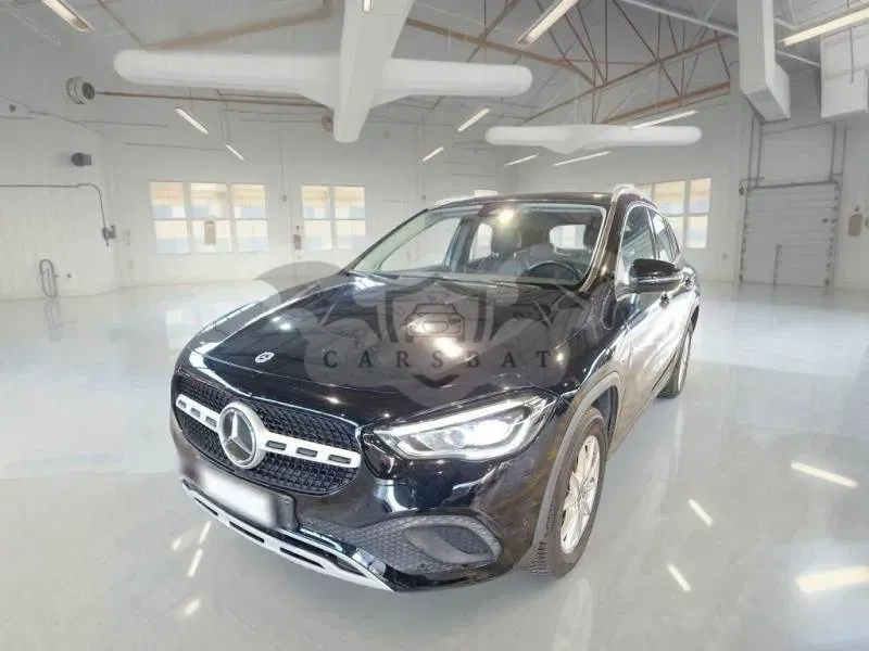 Mercedes-Benz GLA 200d Business 2021