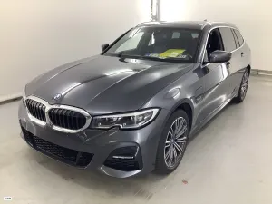BMW 3 Series Touring 320e M Sport 2022