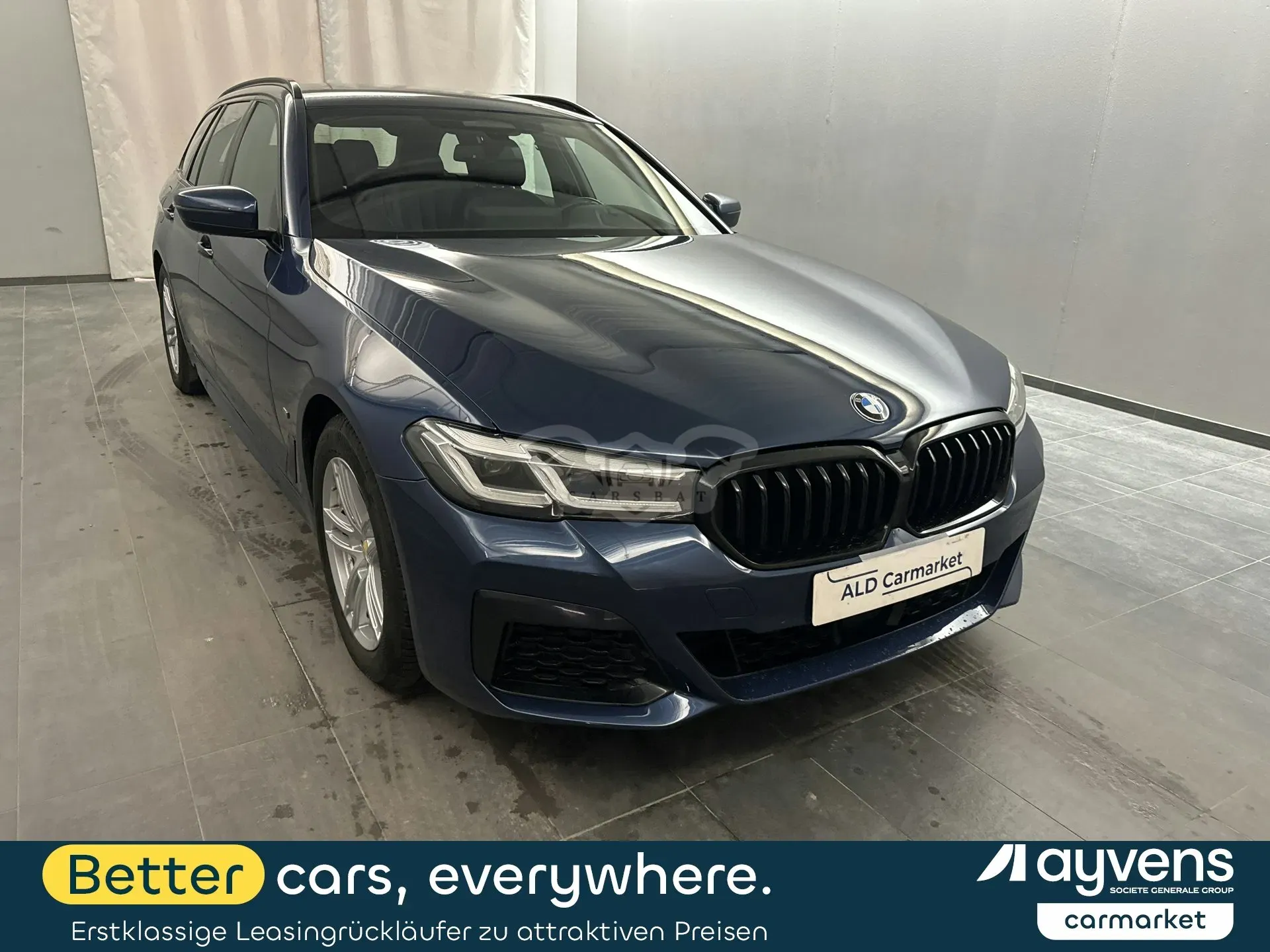 BMW 5 Series Touring 520d 2023