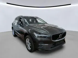 Volvo XC60 B4 Momentum Pro 2022