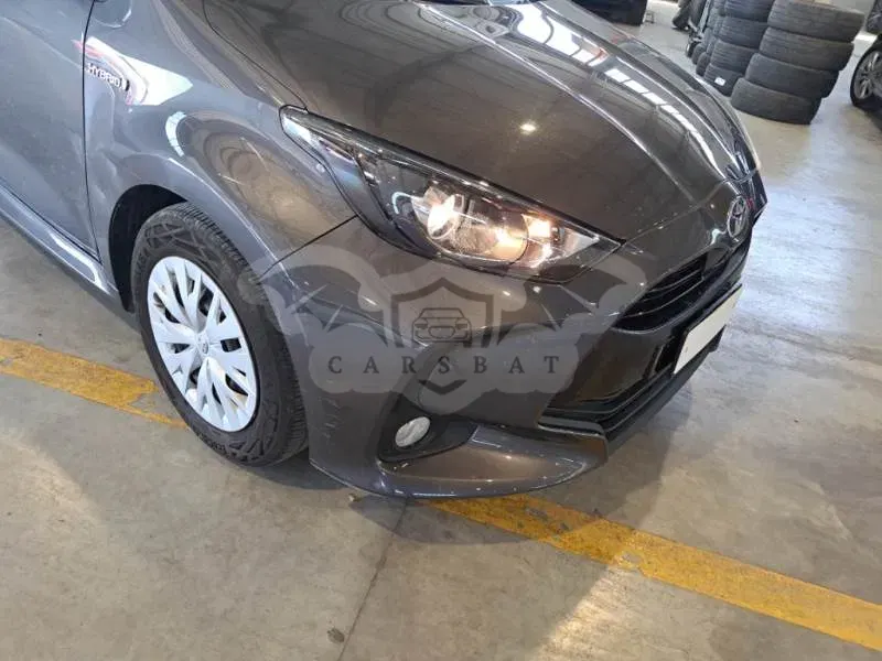 Toyota Yaris 1.5h Business 2020