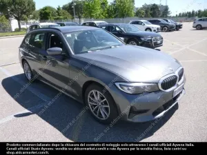 BMW 3 Series Touring 320d Business 2022