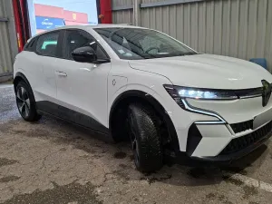 Renault Megane E-Tech Equilibre 2022