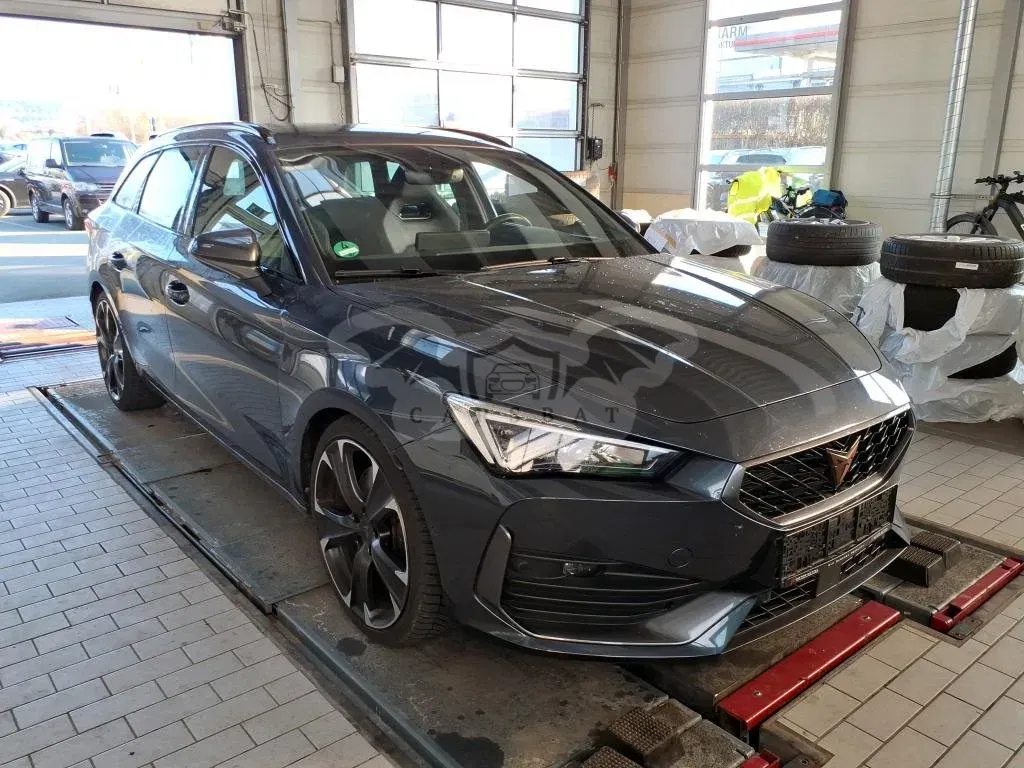Cupra Leon Sportstourer 2.0 TSI VZ 2024