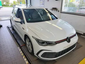 Volkswagen Golf GTI 2.0 TSI 2024