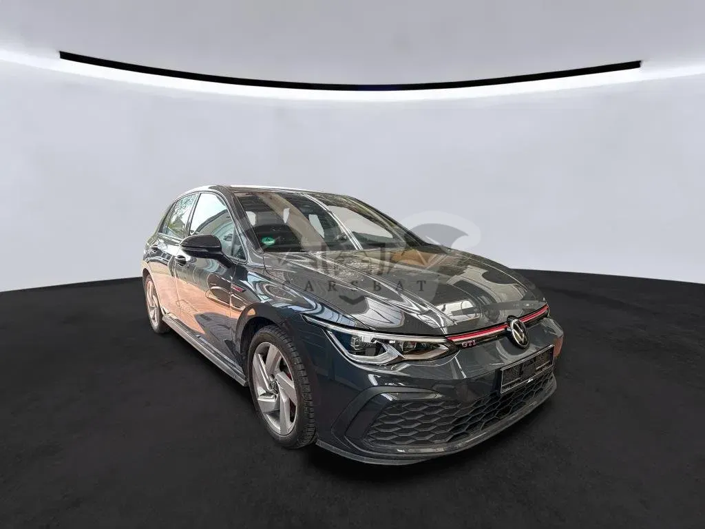 Volkswagen Golf GTI 2.0 TSI 2022