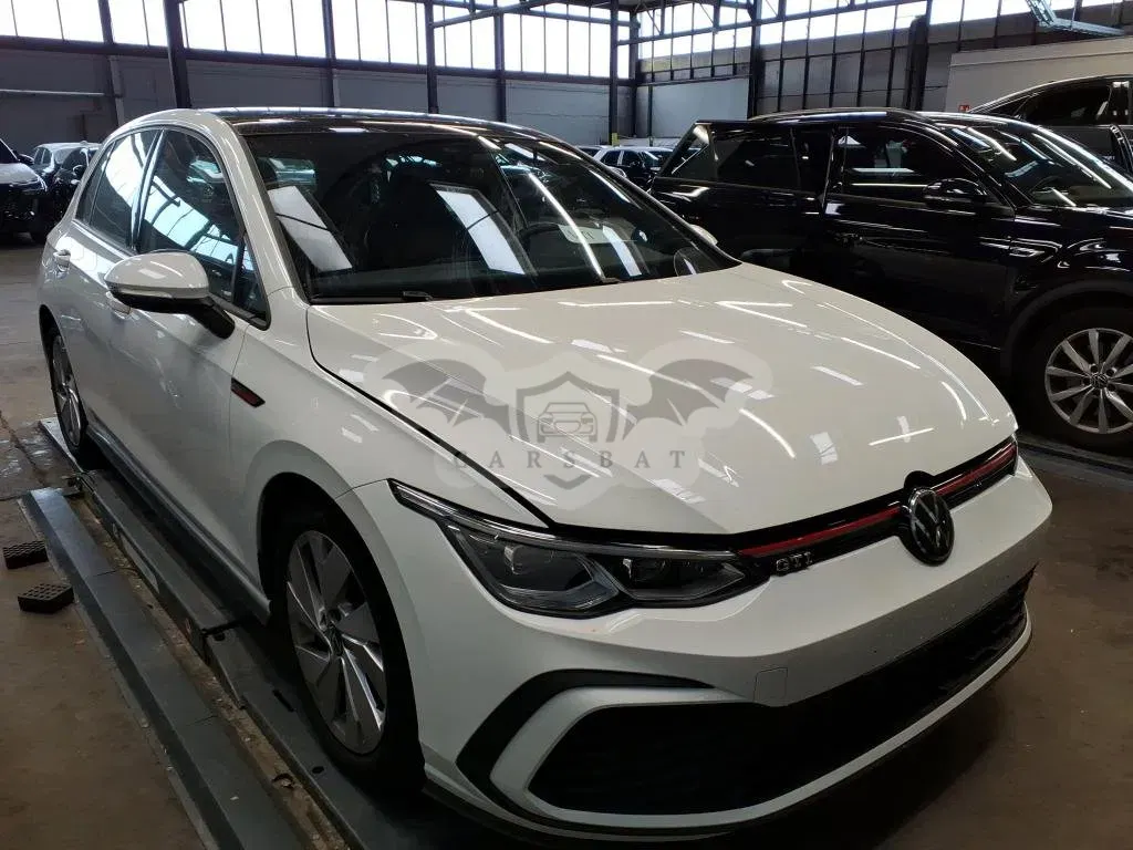Volkswagen Golf GTI 2.0 TSI 2023