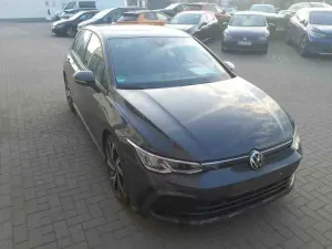 Volkswagen Golf 1.5 eTSI R-Line 2024