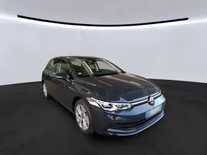 Volkswagen Golf 1.5 eTSI Style 2024
