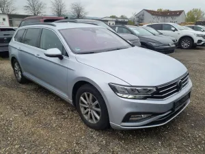 Volkswagen Passat Variant 2.0 TDI Business 2023