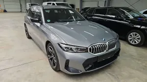 BMW 3 Series Touring 320e 2023