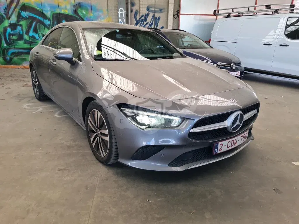 Mercedes-Benz CLA 180d 2022