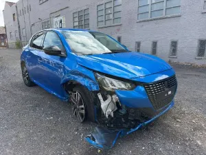 Peugeot 208 1.2i Allure 2022