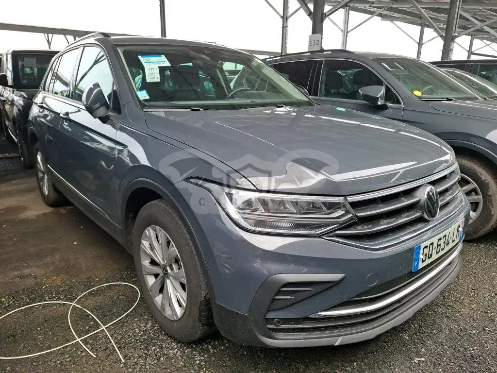 Volkswagen Tiguan 1.5 TSI Life Business 2023