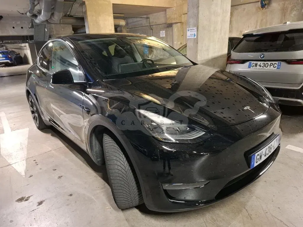 Tesla Model Y Long Range 2024