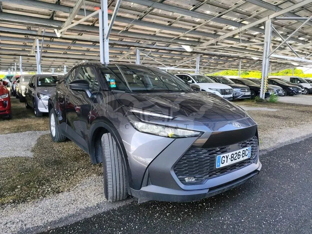 Toyota C-HR 1.8 Dynamic Business 2024