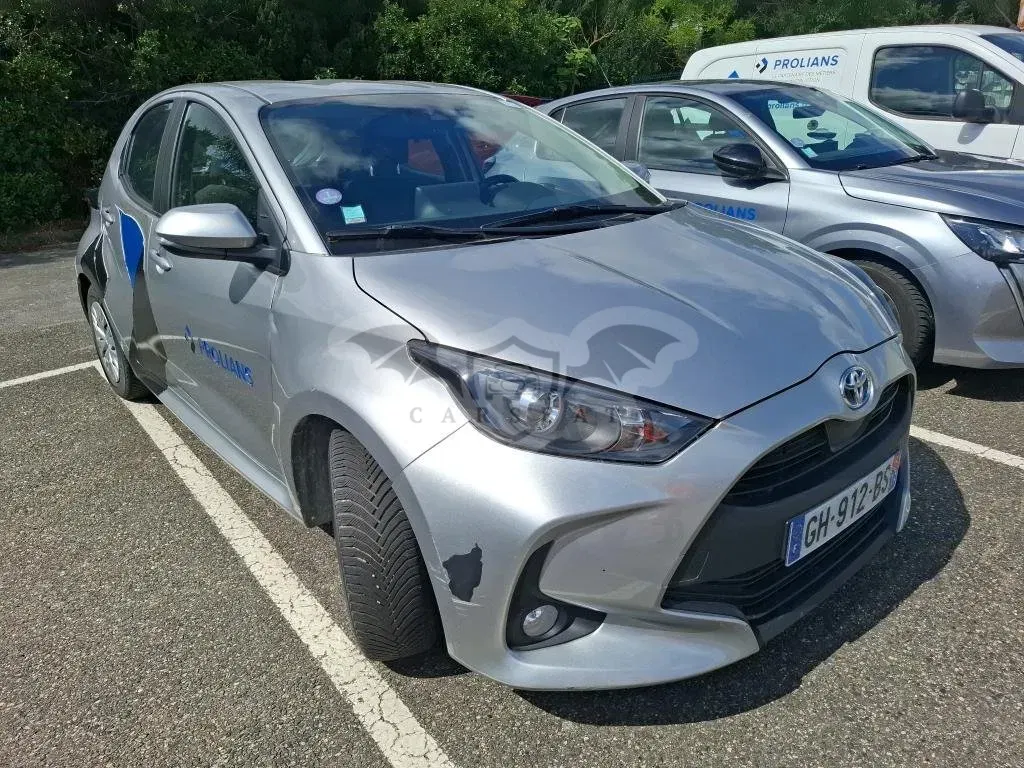 Toyota Yaris 1.5 Dynamic Business 2022