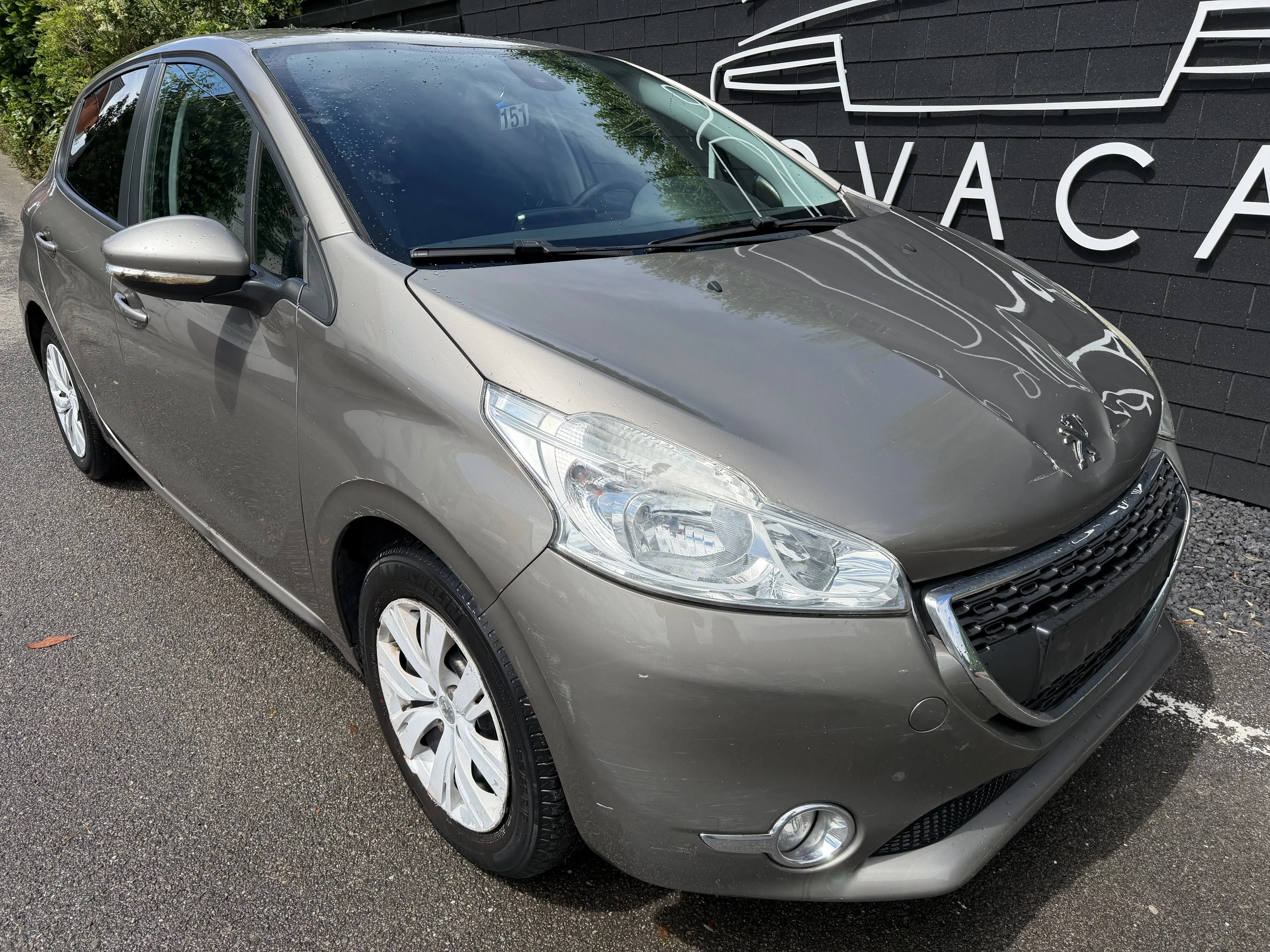Peugeot 208 1.2i Active 2013