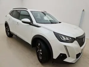Peugeot 2008 1.2 Allure 2021