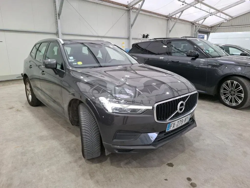 Volvo XC60 B4 Momentum 2021