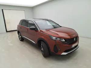 Peugeot 5008 1.2i 2021