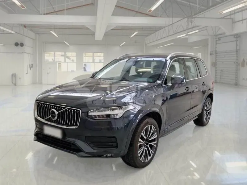Volvo XC90 B5 Momentum Pro 2021