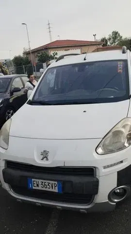 Peugeot Partner Tepee 1.6 Outdoor 2014