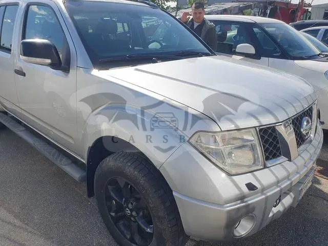 Nissan Navara Platinum 2009
