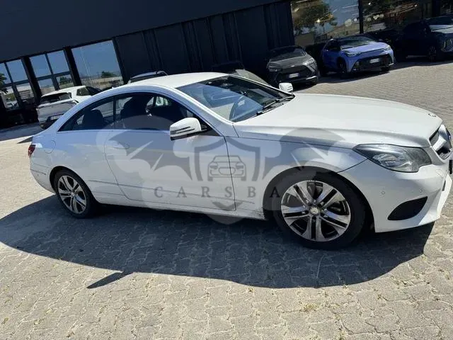 Mercedes-Benz E 220d Premium 2016
