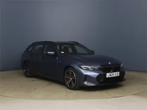 BMW 3 Series Touring 320i M Sport 2025