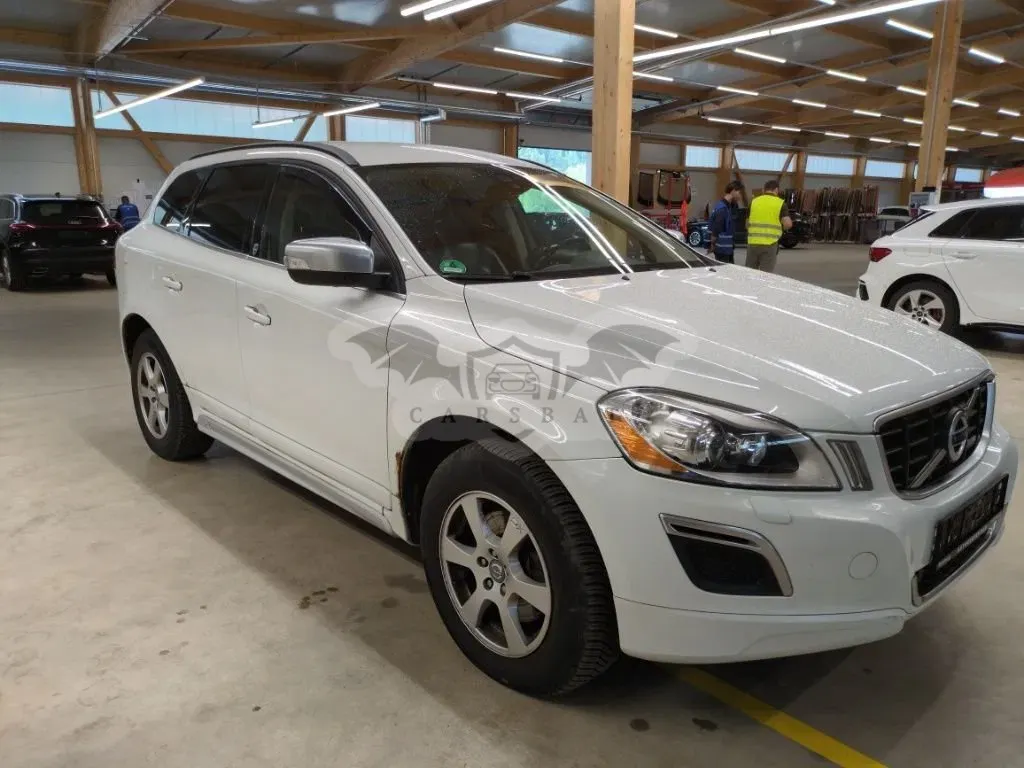 Volvo XC60 2.0 2011