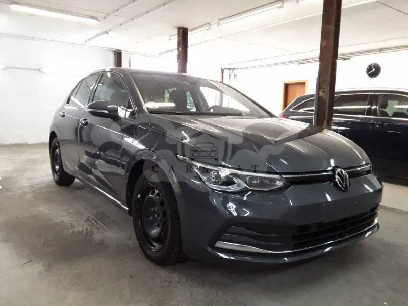 Volkswagen Golf Life 2021