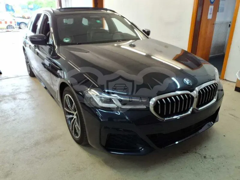 BMW 5 Series Touring 530e 2022
