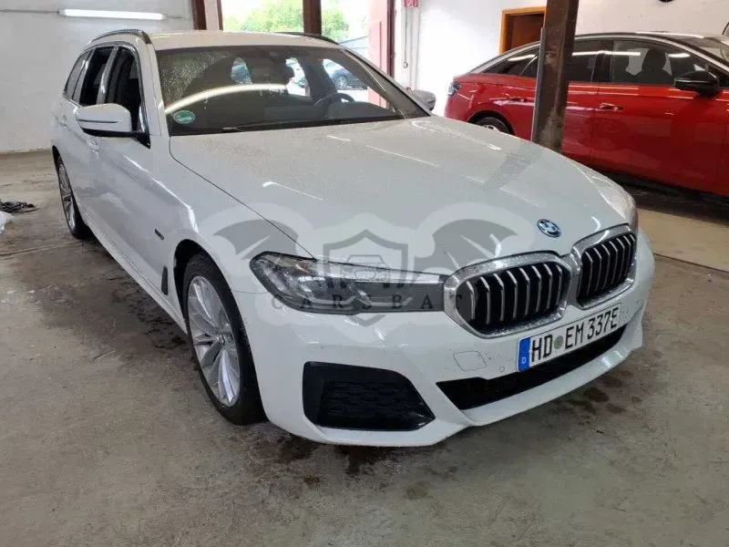 BMW 5 Series Touring 530e 2022