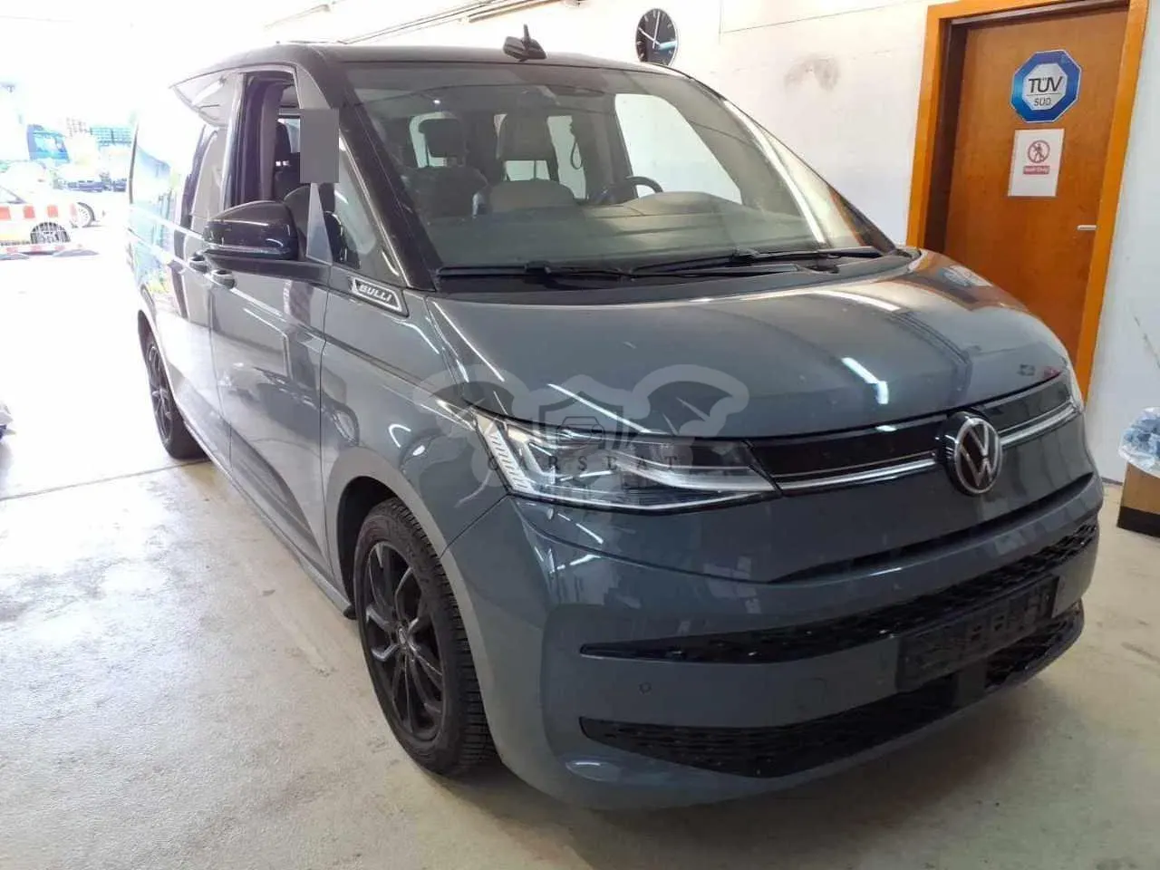 Volkswagen Multivan 2.0 TDI Life 2024