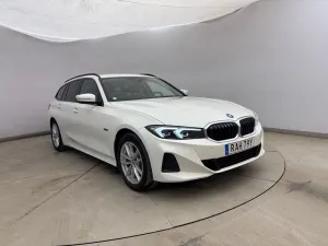 BMW 3 Series Touring 330e 2023