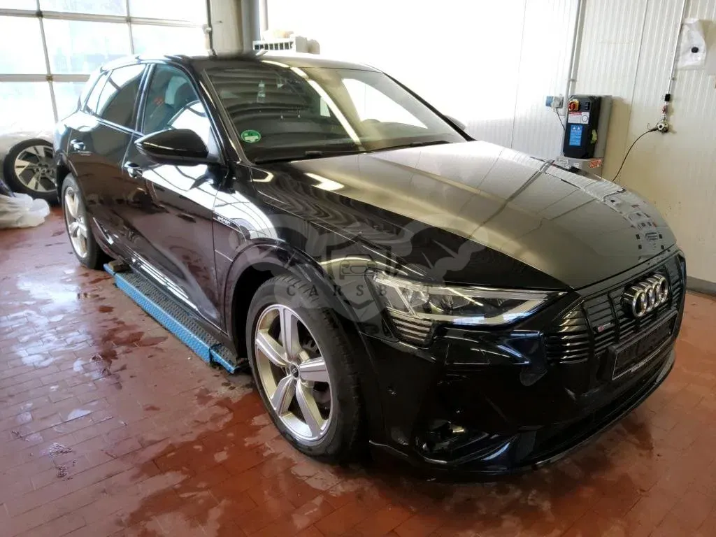 Audi E-Tron 55 S Line 2022