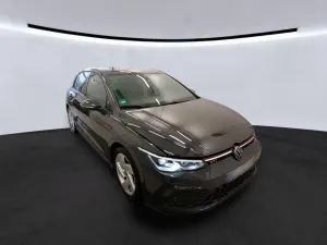 Volkswagen Golf GTI 2.0 TSI 2024