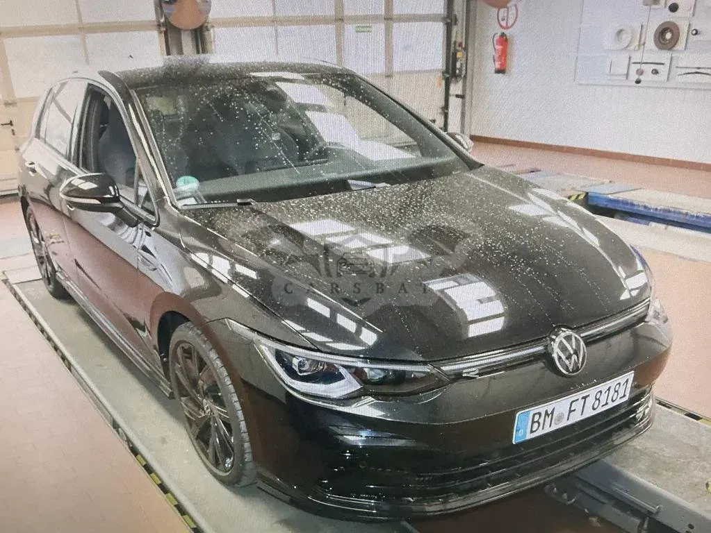 Volkswagen Golf 1.5 eTSI R-Line 2024