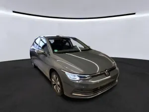 Volkswagen Golf 2.0 TDI Life 2024