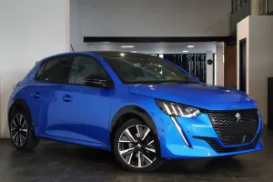Peugeot 208 1.2i GT Line 2020
